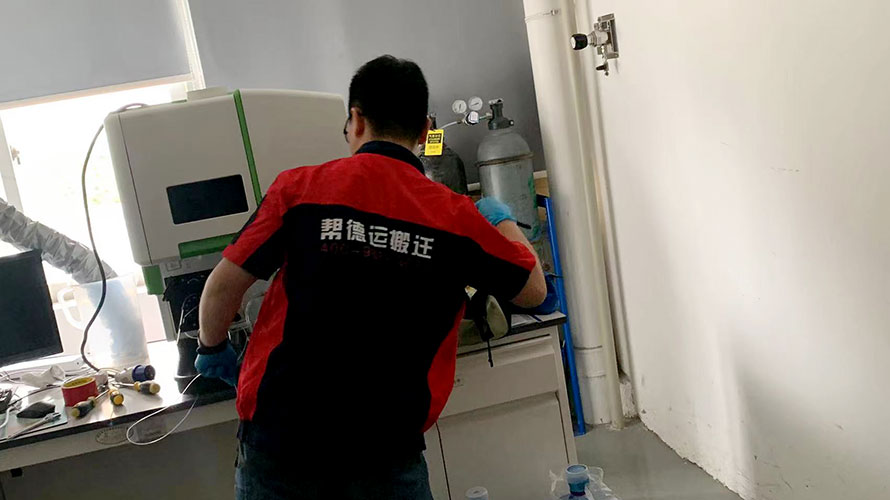 深圳市鹽田區(qū)搬家公司給企業(yè)搬家時(shí)的注意事項(xiàng)